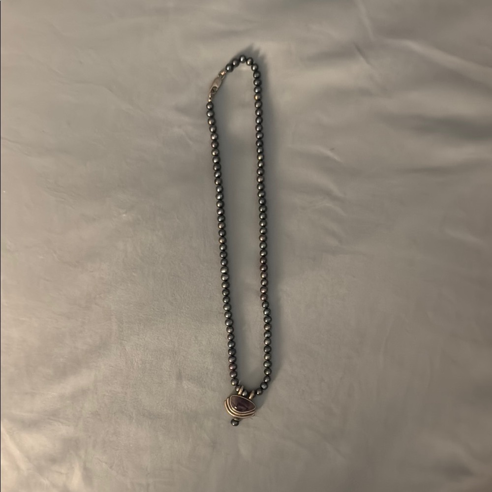 Elegant .925 Dyed, Iridescent Pearl Necklace With Purple Agate